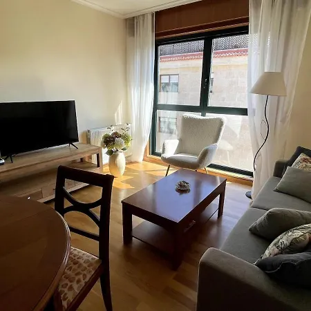 Lua De Baiona, Cerca De La Playa Y El Casco Viejo * بايونا